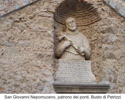 San Giovanni Nepomuceno, patrono dei ponti. Busto di Petrizzi